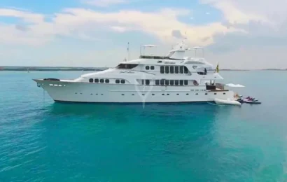 What crew certifications ensure expert yacht charter operations?